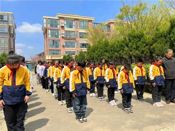 a1d3882f0e9f4eabbf6c0d388de01578.jpg a1d3882f0e9f4eabbf6c0d388de01578.jpg