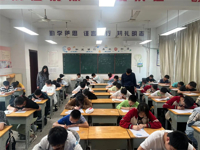 演绎速度与智慧——开发区实验学校举行七年级数学计算竞赛