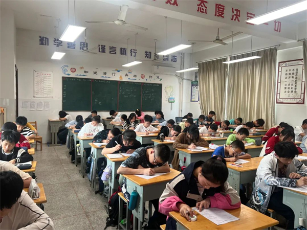 6015113ed3cd4d9ea67d0c4ad014aefe.jpg 6015113ed3cd4d9ea67d0c4ad014aefe.jpg