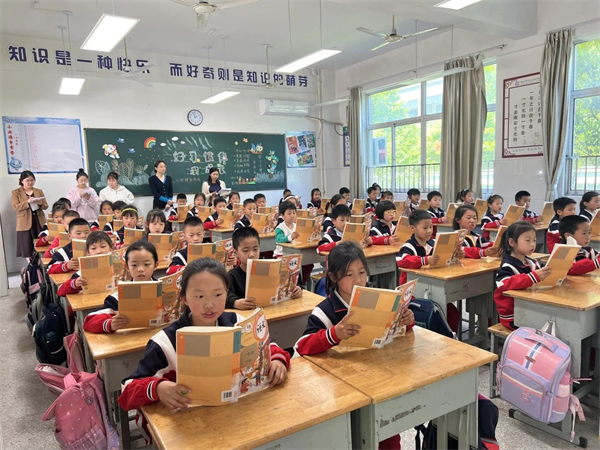 e241c213c8b043cebe4596d4d8446dc9.jpg e241c213c8b043cebe4596d4d8446dc9.jpg