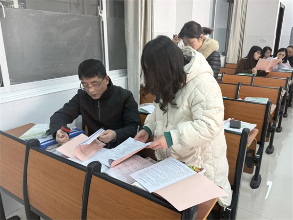 2c0d5916cb7f495ca757a8af5398f998.jpg 2c0d5916cb7f495ca757a8af5398f998.jpg