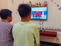 共看开学一课启新程 同写少年壮志融家国——海安市开发区实验学校初中部组织观看《开学第一课》