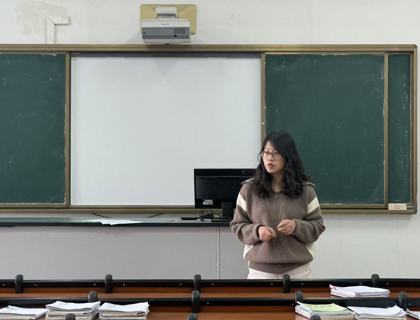 精细检查促规范 精准施策提质量——开发区实验学校初中部开展教学常规检查